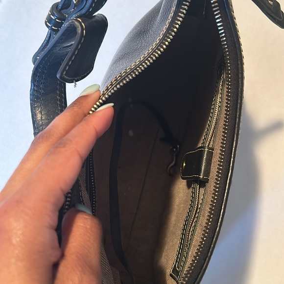 Dooney & Bourke Black Shoulder Bag - Picture 5 of 14